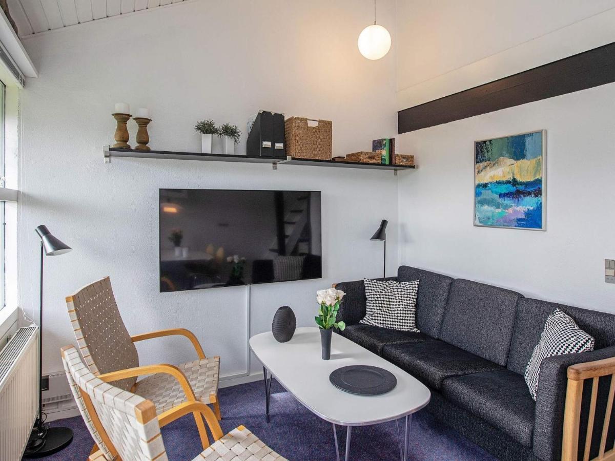 6 Person Holiday Home In V Ggerl Se Bøtø By エクステリア 写真