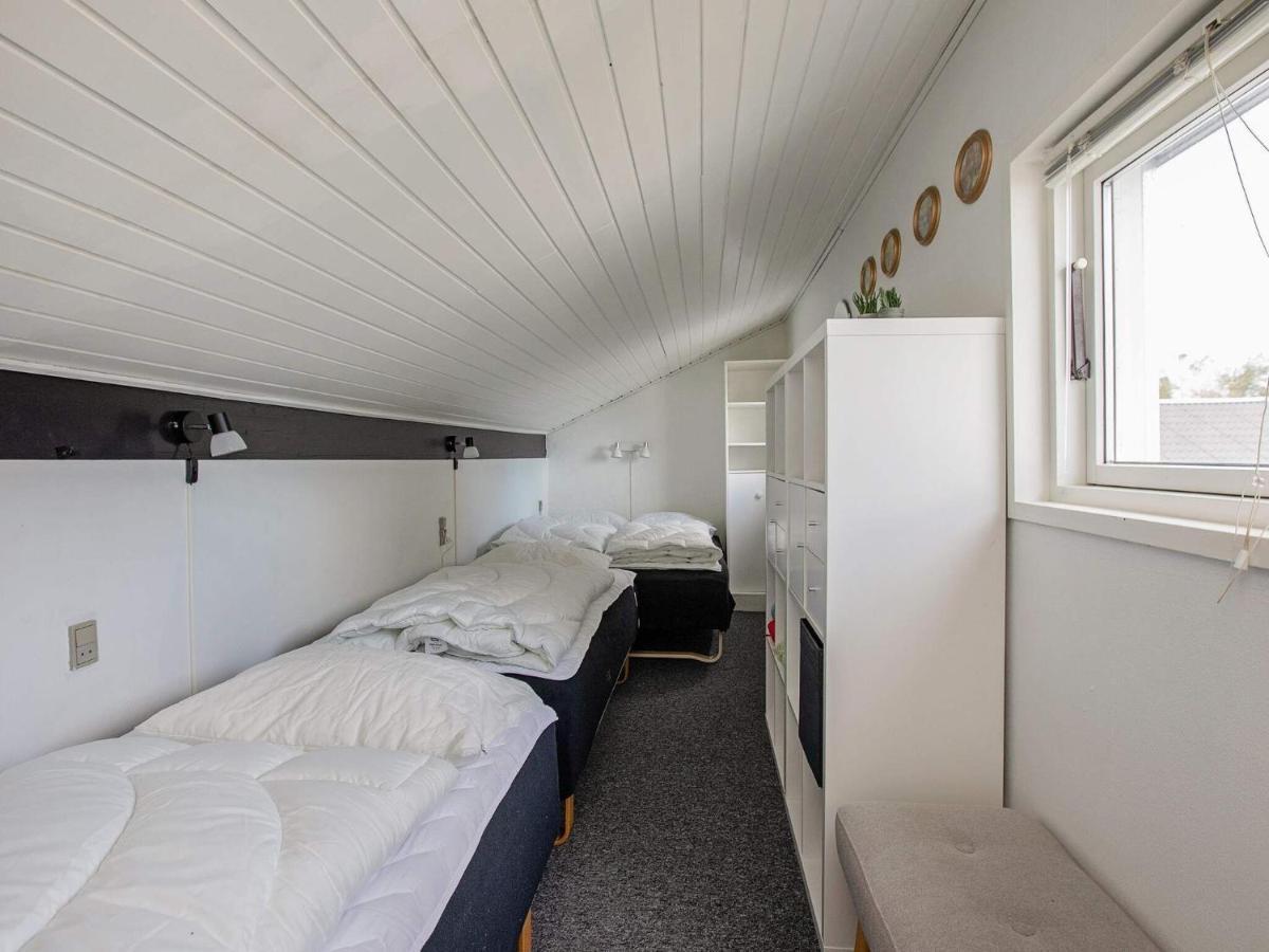 6 Person Holiday Home In V Ggerl Se Bøtø By エクステリア 写真